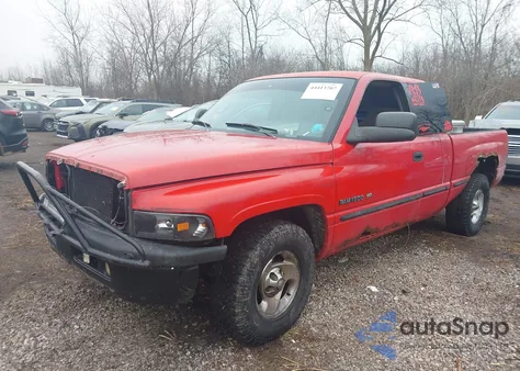 1999 Dodge Ram 1500 St z USA, uszkodzony, nr VIN 3B7HC13Y1XG201882
